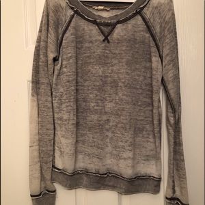Gray Forever 21 long sleeve shirt